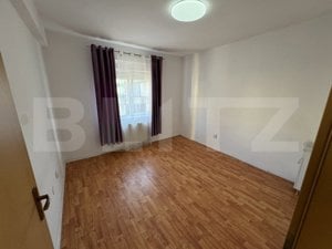 Apartament 3 camere , 73 mp , Bloc Nou, Zona-Cetate - imagine 4