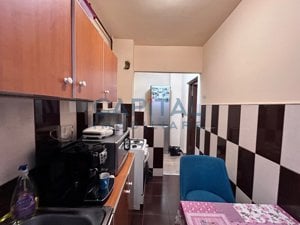 Vanzare apartament 2 camere, zona Mc Donald's, Manastur - imagine 6