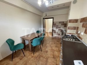 Apartament de inchiriat cu 4 camere decomandat 95 mp Strand Sibiu - imagine 3