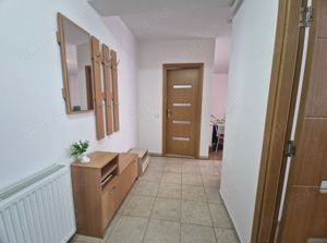 Apartament 2 camere semidecomandat zona Stejarului - imagine 5