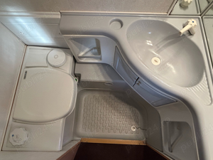 Rulotă Premium Fendt 535 perfectă pentru vacanțele tale - imagine 4