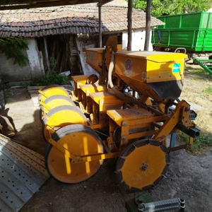 Semănătoare porumb 