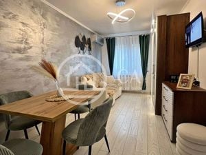 Apartament de vânzare cu 2 camere în zona Velența, Oradea - imagine 2