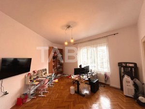 Apartament de vanzare 4 camere 2 bai balcon curte comuna 147 mpu Sibiu - imagine 9