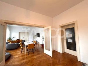 Apartament de vanzare 4 camere 2 bai balcon curte comuna 147 mpu Sibiu - imagine 15