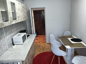 apartament 3camere  - imagine 4