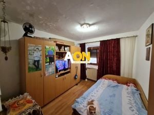 Apartament 3 camere, Decomandat, 69 mp, Zona Cetate - imagine 7