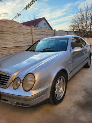 Vand Mercedes CLK 200 Kompressor - imagine 2
