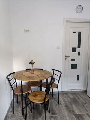 Inchiriez apartament cu două camere  - imagine 3