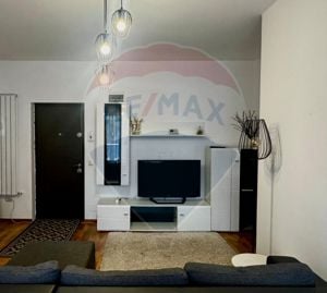 Închiriez apartament 2 camere, zona Vivo - imagine 3