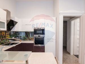 Apartament cu 5 camere de închiriat în zona Ultracentral - imagine 10