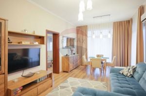 Apartament de Vânzare cu 3 camere și Parcare, Zona Dealuri - imagine 2