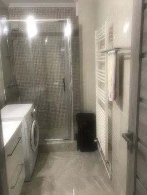 in centru pe Bulevardul Decebal ofer chirie Apartament 2 camere  - imagine 4