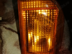 lampi  semnalizare  Dacia 1300/1310 - imagine 3