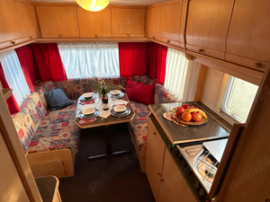 Rulotă Premium Fendt 535 perfectă pentru vacanțele tale - imagine 9