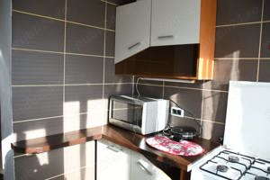 Ofer spre închiriere apartament 2 camere  - imagine 4