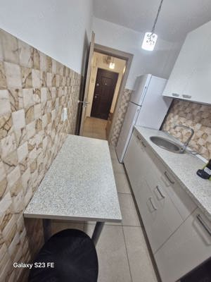 Închiriez  apartament  cu  două  camere - imagine 9