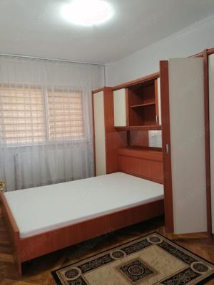 Inchiriere apartament 3 camere Rm Valcea (H. Haiducilor) - imagine 2