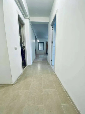 Apartament 2 camere Mamaia Nord - imagine 2