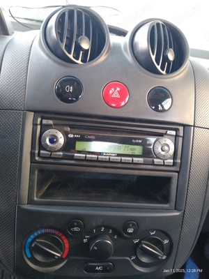 Chevrolet Aveo Hatchback - imagine 4 Chevrolet Aveo Hatchback - imagine 4