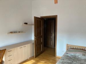 Proprietar inchiriez apartament lux zona de case Drumul Sarii vila noua foarte aproape de centru - imagine 10