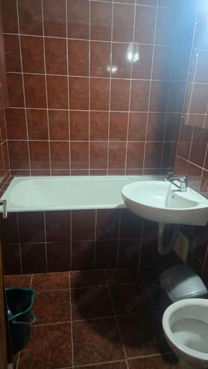 Proprietar, închiriez apartament cu 2 camere, Baba Novac - Muncii - imagine 7