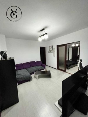 Apartament 2 camere Piata Romana - terasa spatioasa - imagine 3