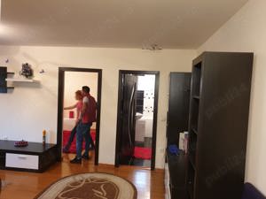 Vând apartament 3 camere semidecomandat etaj 1 cartier Magnolia, zona Metro aeroport Craiova - imagine 2