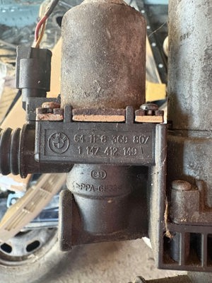 Pompa auxiliara apa BMW E46 / X3 