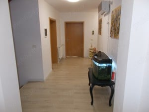 Vila, langa Timisoara, Ghiroda, central, P+M+Pod amenajat, 7 camere, 234mp util, 900mp teren - imagine 11