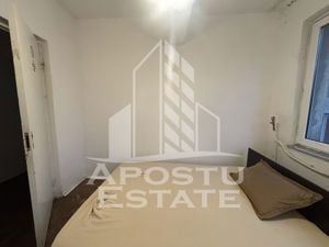 Apartament cu 3 camere si două băi in zona Sagului, decomandat - imagine 5