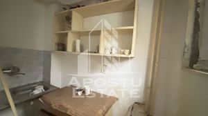 Apartament cu 2 camere, etaj intermediar, zona Sagului - imagine 7