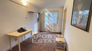 Apartament cu 2 camere, etaj intermediar, zona Sagului - imagine 2