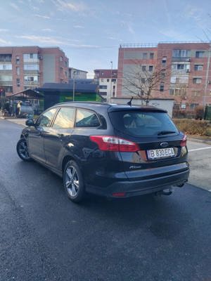 Ford Focus automat 2.0 diesel  - imagine 4