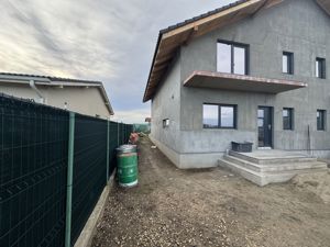 Sanmihaiul Roman Duplex P+M,4 Camere,terasa spatioasa - imagine 3