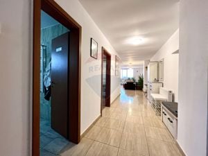 Apartament cu 3 camere de vânzare în zona Mamaia Nord Constanta - imagine 3