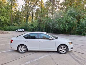 Skoda Octavia 3-1.6 TDI, km reali - imagine 4