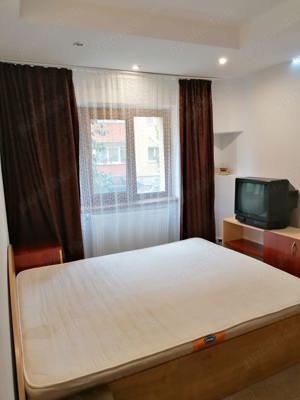 Apartament cu doua camere în zona umt  - imagine 8