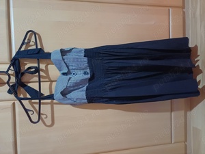 Vand rochie Amisu, S, in stare impecabila 