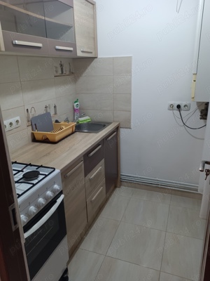 Inchiriez apartament 2 mobilat camere 33 mp Aleea Neptun, zona Center - imagine 4