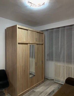 Apartament 2 camere decomandat de închiriat zona Turnisor(Grâului) - imagine 4