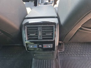 Skoda Superb SportLine - imagine 9