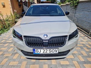 Skoda Superb SportLine - imagine 5