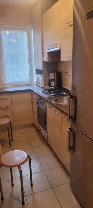 Închiriez apartament 2 camere