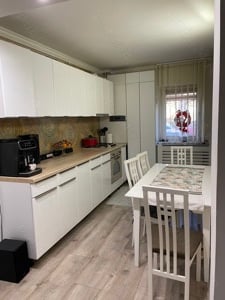 Apartament trei camere  - imagine 4