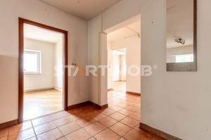 Apartament 3 camere  cu boxa si parcare - imagine 21