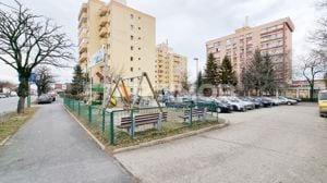 Apartament 3 camere  cu boxa si parcare - imagine 42