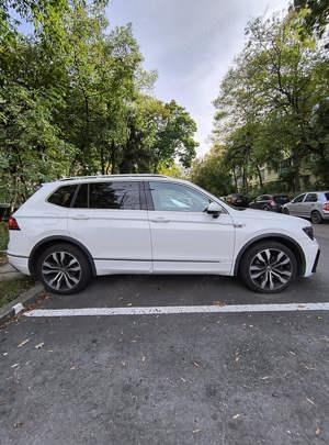 Vand VW Tiguan AllSpace Diesel RLine 240 CP cutie automata 72000 km ! - imagine 3