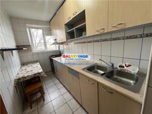 Inchiriere apartament 3 camere, in Ploiesti, Ultracentral - imagine 11