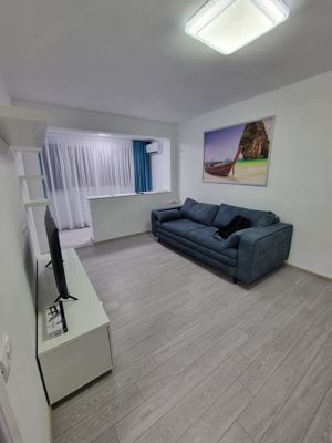 Apartament 3 camere Dristor - imagine 1